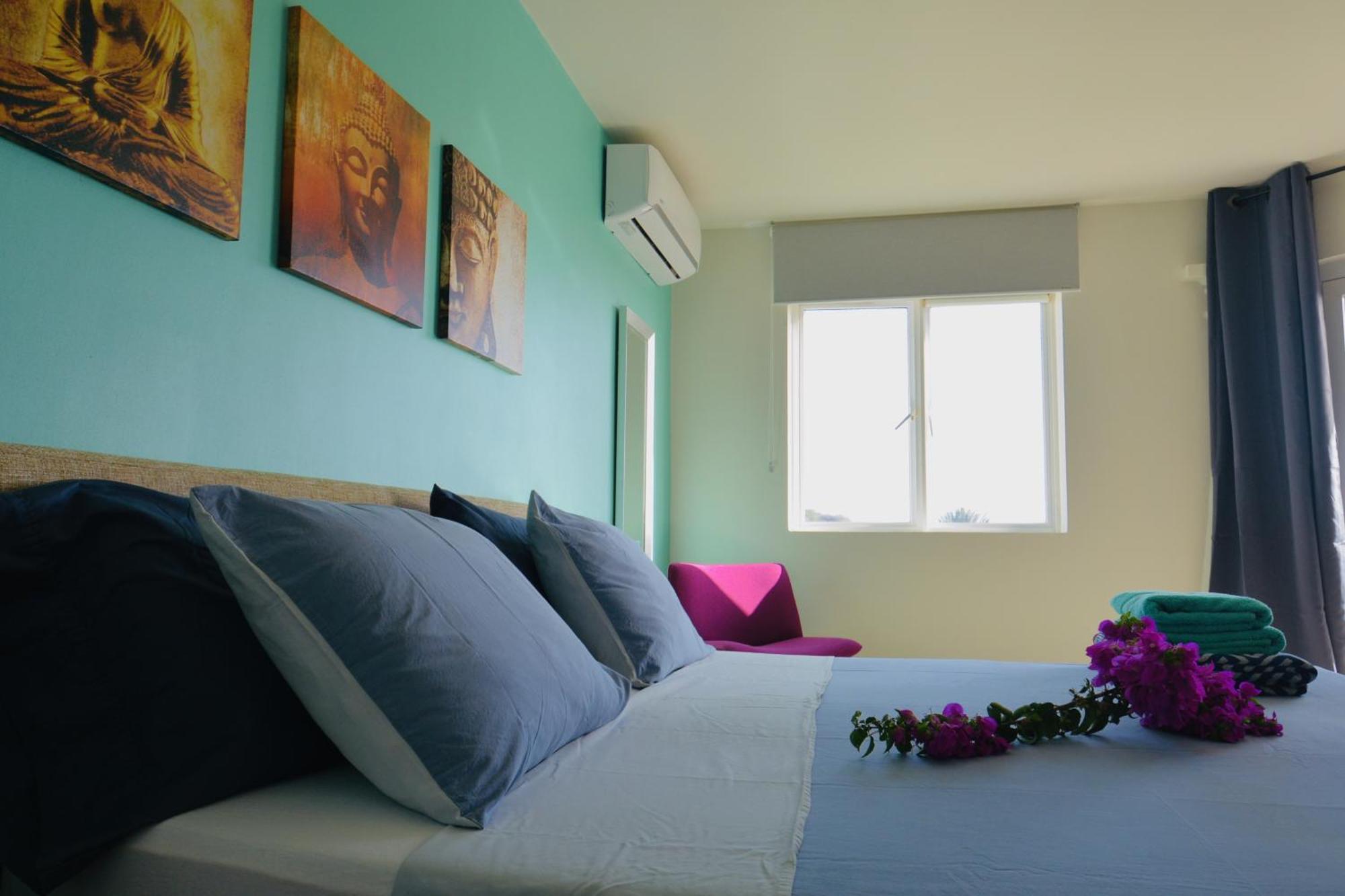 Blue Bay Beach Villas & Apartments 外观 照片