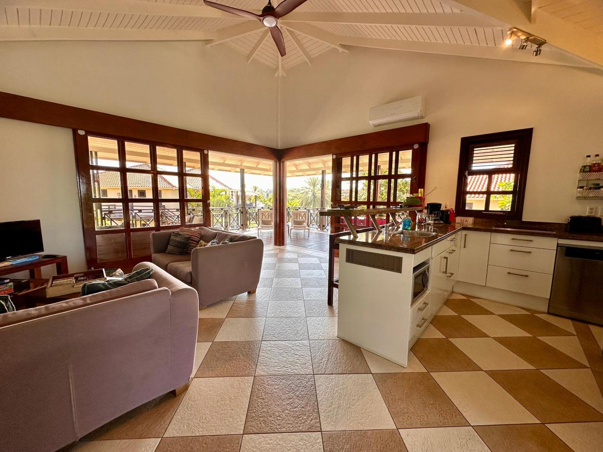 Blue Bay Beach Villas & Apartments 外观 照片