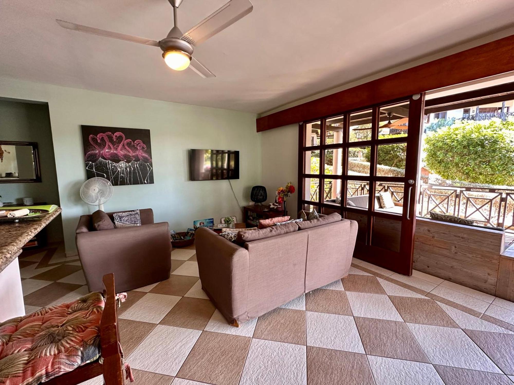 Blue Bay Beach Villas & Apartments 外观 照片