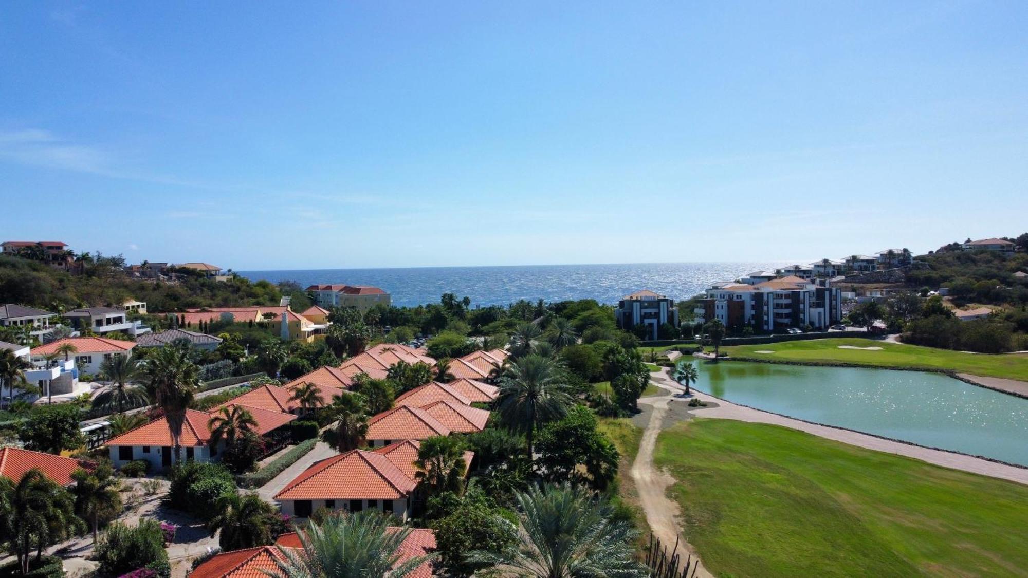 Blue Bay Beach Villas & Apartments 外观 照片