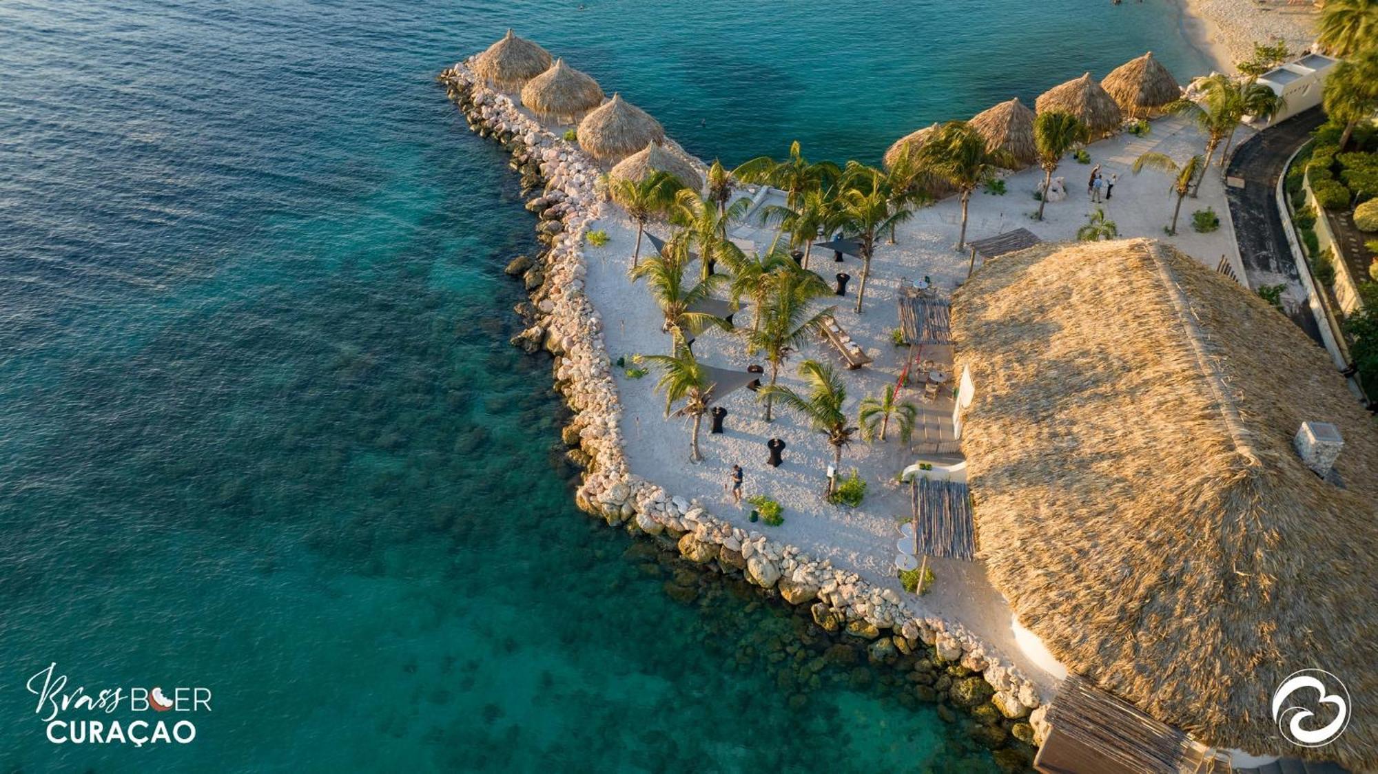 Blue Bay Beach Villas & Apartments 外观 照片