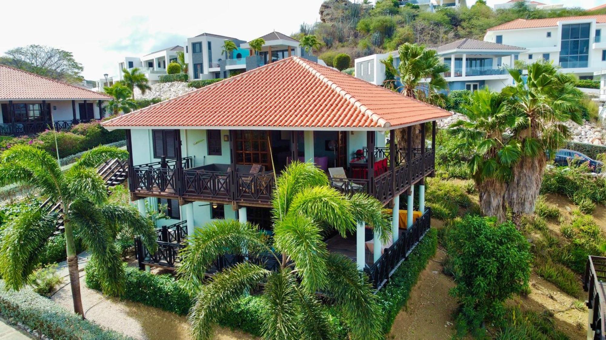 Blue Bay Beach Villas & Apartments 外观 照片
